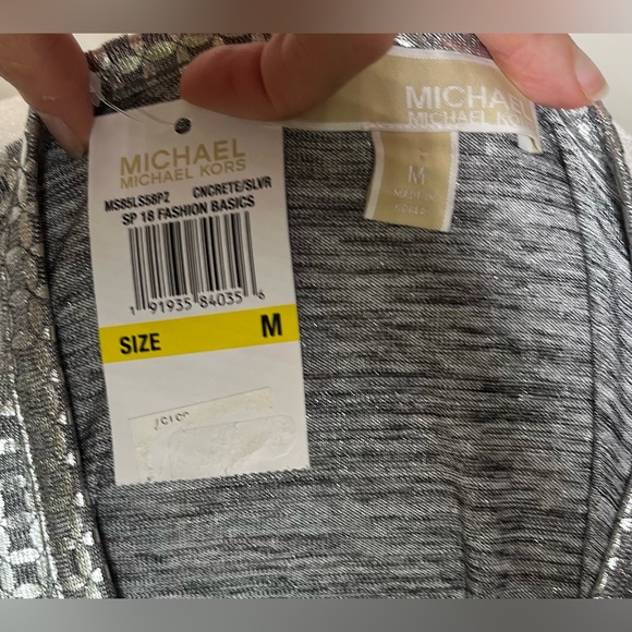 NWT - MICHAEL Michael Kors Metallic Cold-Shoulder Long Sleeve Top Size Medium - Picture 8 of 9